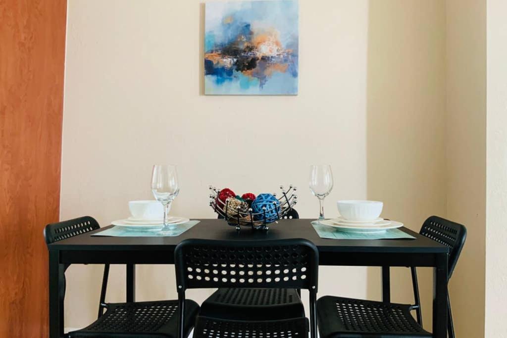 Hollywood Beach Apartments - Walk To The Beach Екстериор снимка