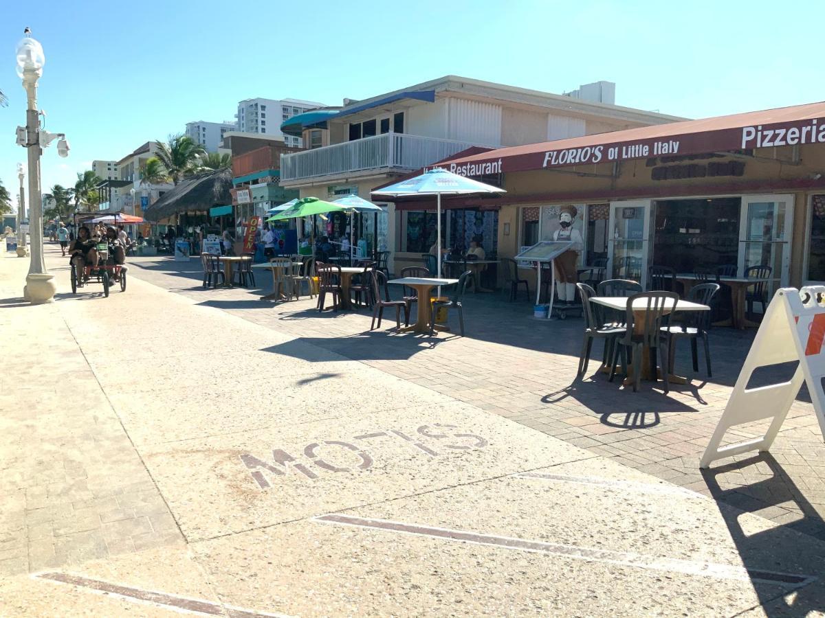 Hollywood Beach Apartments - Walk To The Beach Екстериор снимка
